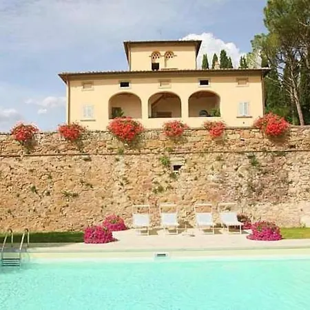 Favolosa In Toscana