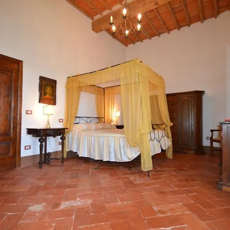 Favolosa In Toscana * 루치냐노