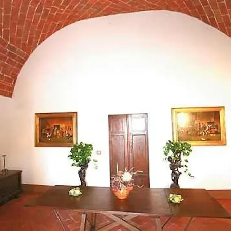 Favolosa In Toscana * 루치냐노