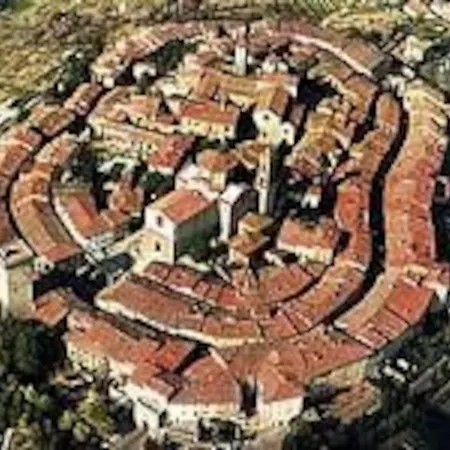 Favolosa In Toscana *